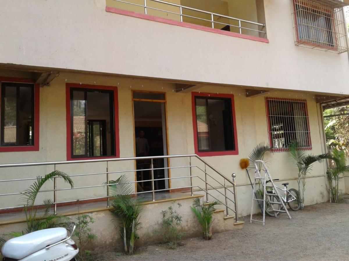 אליבג Hotel Kalpavruksha מראה חיצוני תמונה