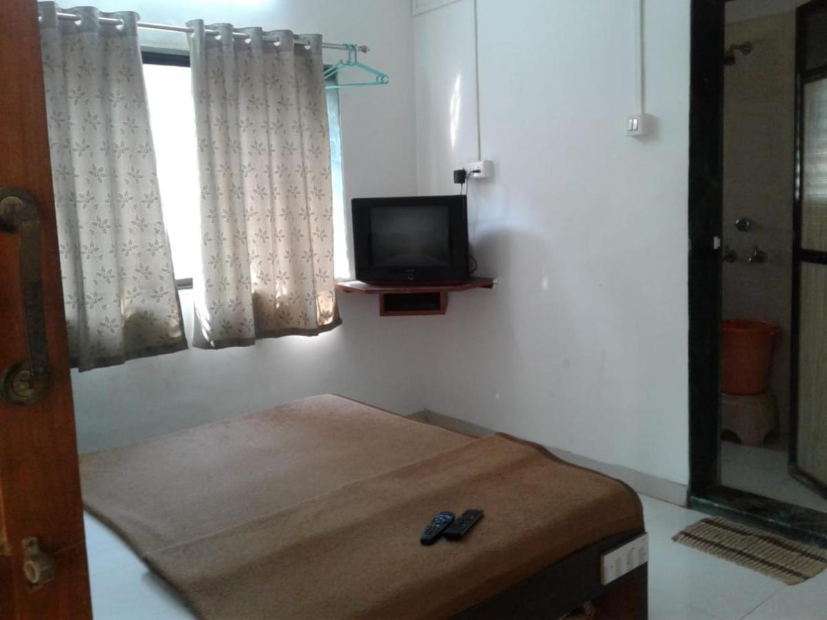 אליבג Hotel Kalpavruksha מראה חיצוני תמונה
